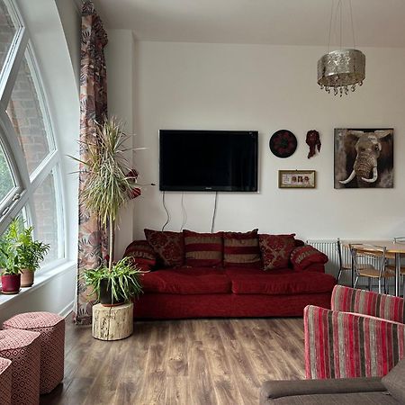 Stunning 2 bedroom apartment Glasgow Exteriör bild