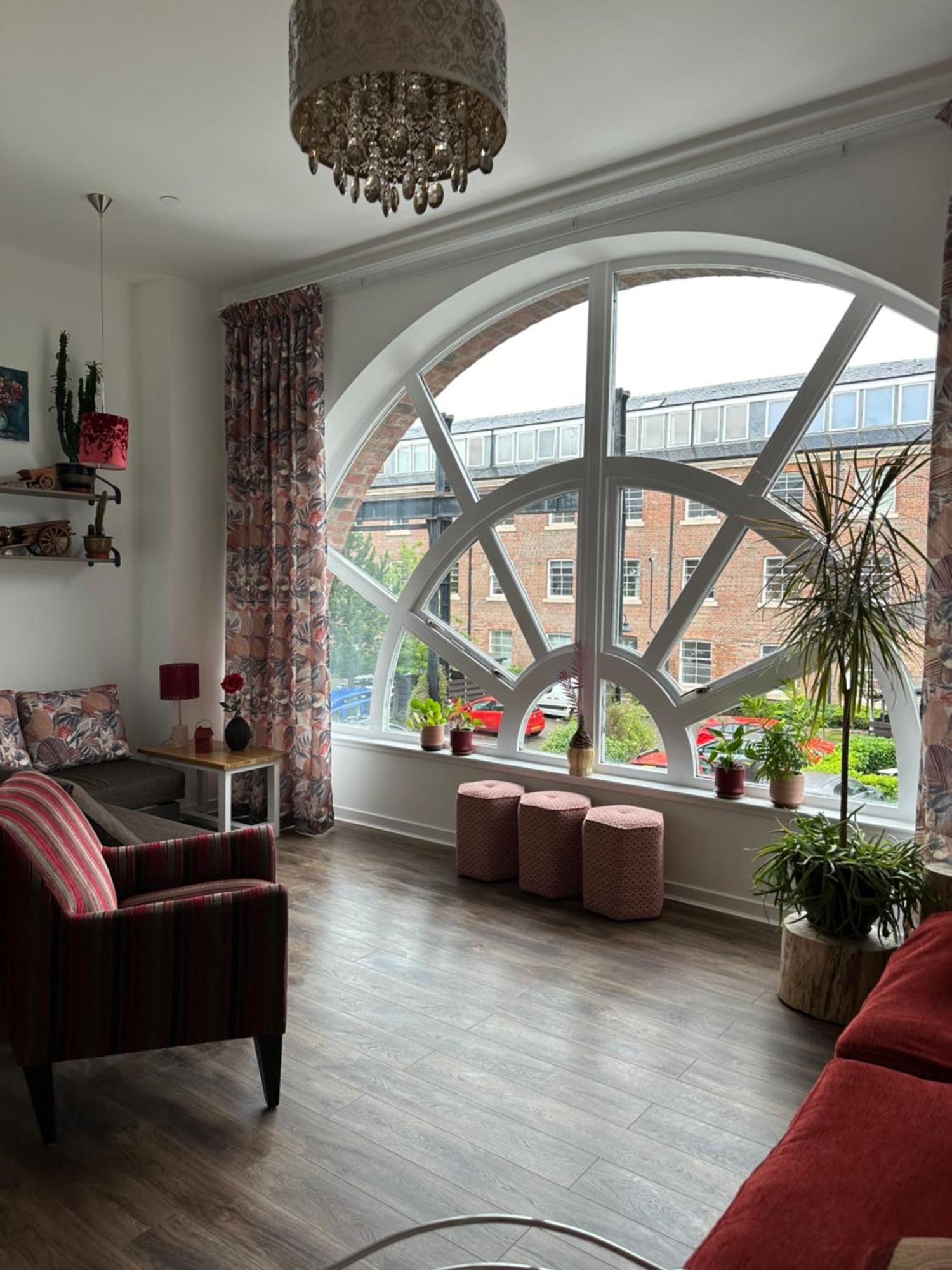 Stunning 2 bedroom apartment Glasgow Exteriör bild