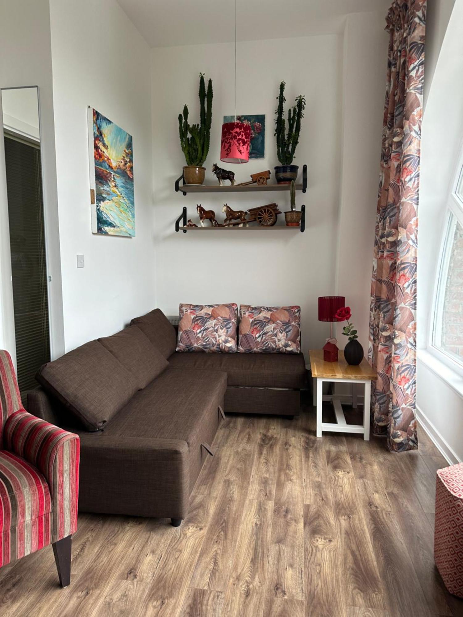 Stunning 2 bedroom apartment Glasgow Exteriör bild